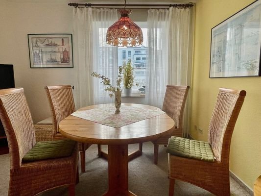 Essbereich im Wohnzimmer