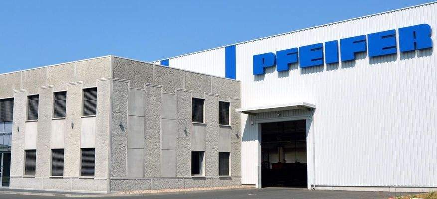 Frontansicht - Sommer 