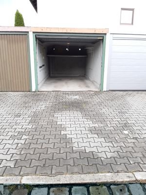 Garage.jpg