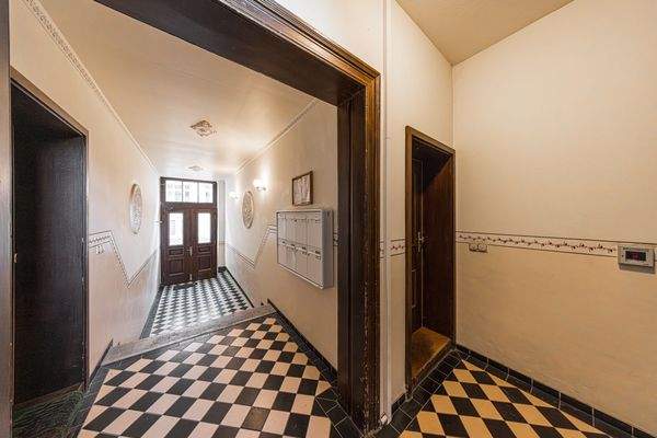 Leipzig - Altlindenau | Eingangsbereich