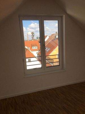 Blick aus einem Wohnzimmerfenster