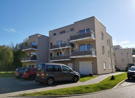 Vorderansicht am Tag