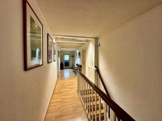 Diele und Treppe Obergeschoss