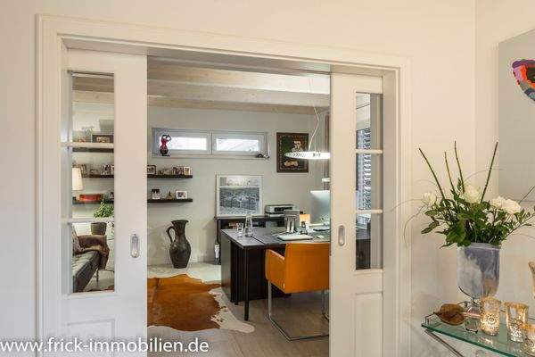 17-Zugang Arbeitszimmer EG.JPG