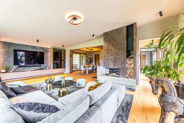 Großzügige Räume  mit Occhio Leuchten