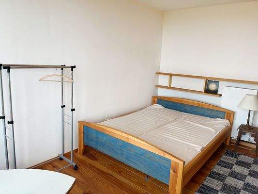 Schlafzimmer im Erdgeschoss ...