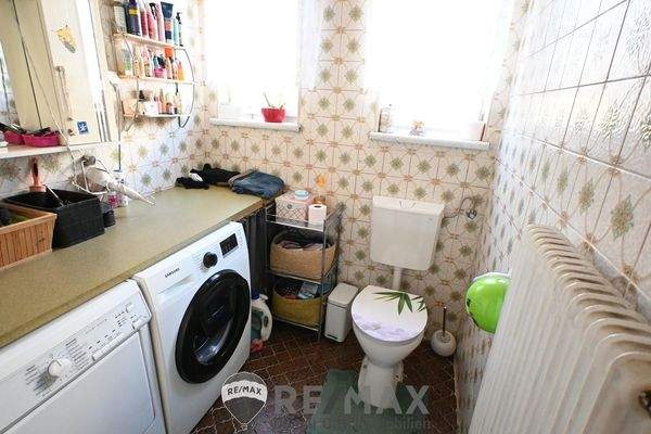 24. Einfamilienhaus 2000 Stockerau