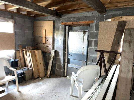 neuer Anbau Eingang Umspannwerk.jpg