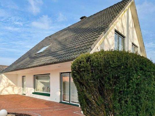 13. Haupthaus Terrasse.jpg