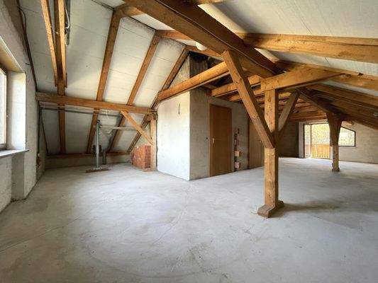 mit 4 bestehenden Zugangstüren