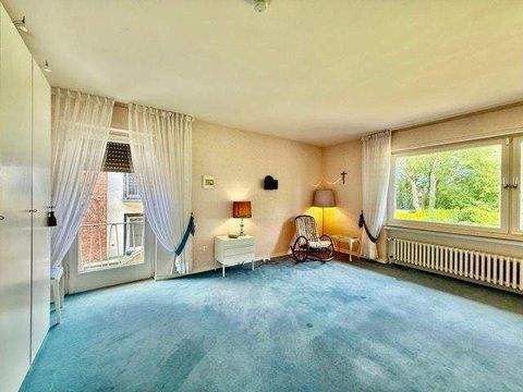 Das war das Elternschlafzimmer mit Gartenblick im 