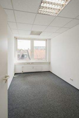 TN 230901 Nebendahlstr. 16 3. OG-3007_12x18