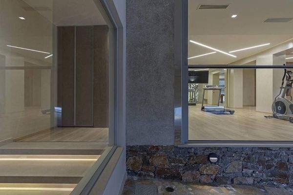 Kreta, Mochlos: Traumhafte Luxusvilla in einer ruhigen Bucht zum Verkauf