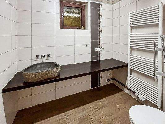 Wannenbad und Gäste-WC_2