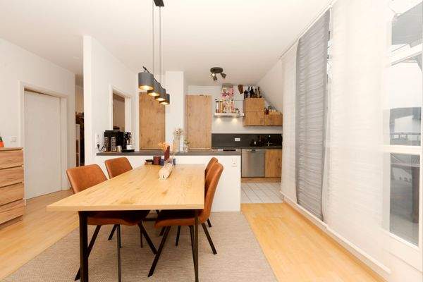 Wohn - und Essbereich 