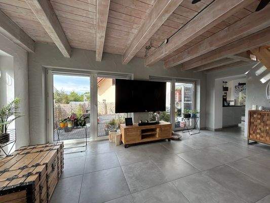 Wohnbereich mit Terrassenzugang