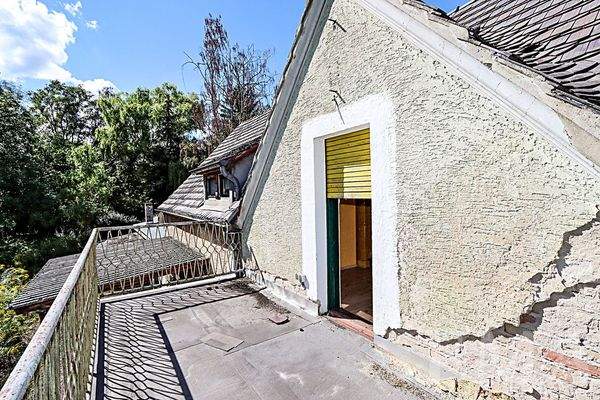 Sonnige Süd-Ost-Ausrichtung