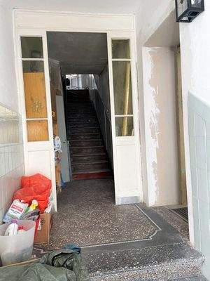 EG / Haus-Innen-Eingang mit Terrazzoboden 