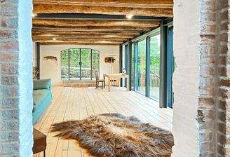 Wohnraum 1. Ebene.jpg