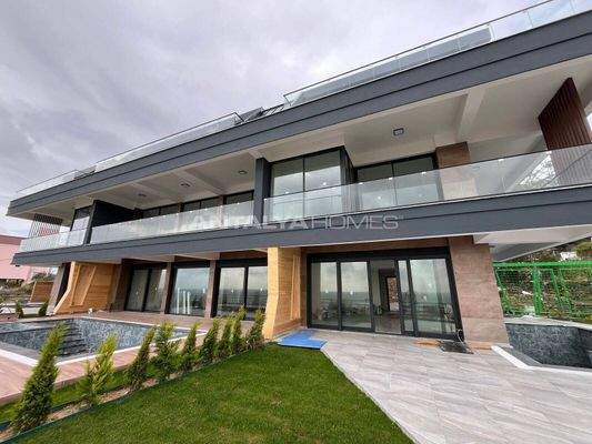 Stylish Villas with Private Outdoor Pool in Alanya Incekum