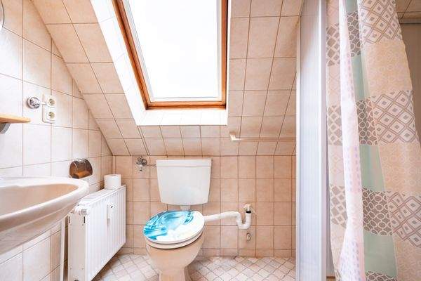 Hinterhaus - Bad im Obergeschoss