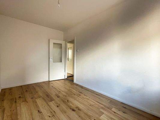 Arbeits-/Kinderzimmer