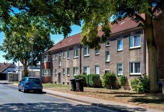 Albert Funkstr.122-120