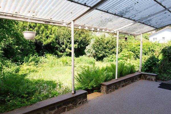 Die überdachte Terrasse