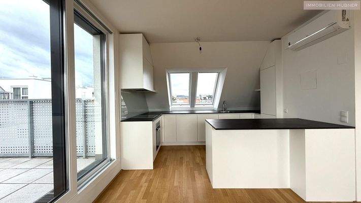 top ausgestattete Küche