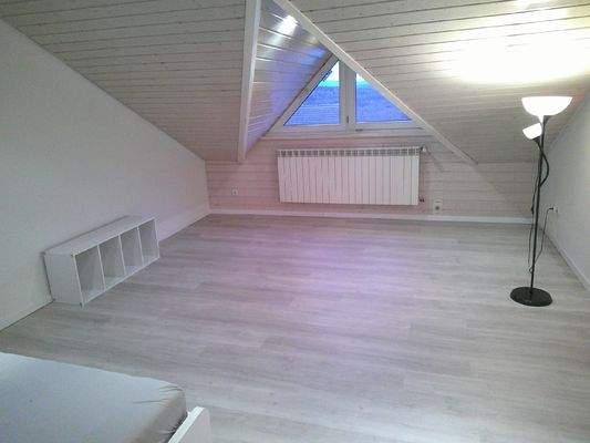 Wohn- + Schlafbereich.JPG