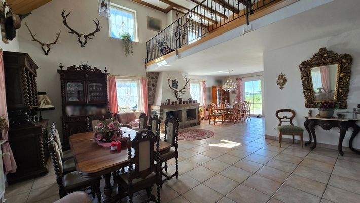 Wohn- und Essbereich