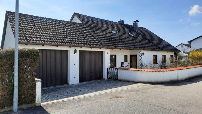 Außenansicht Straßenseite