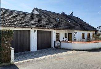 Außenansicht Straßenseite