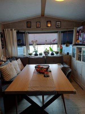 Wohn-und Essbereich.jpg