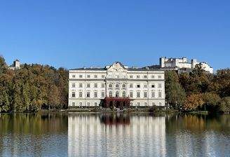 Nur wenige Schritte an den Leopoldskroner Weiher