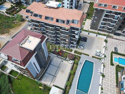 Centrally-Located Flats 100 m from the Sea in Alanya Kestel