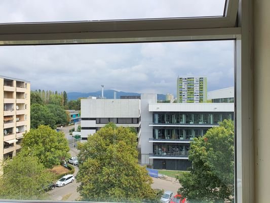 Treppenhaus Blick zur Evang. Hochschule