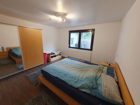 Erdgeschoss Schlafzimmer
