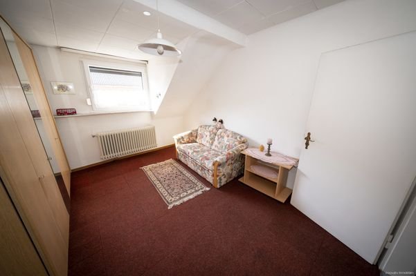 Durchgangszimmer Dachgeschoss