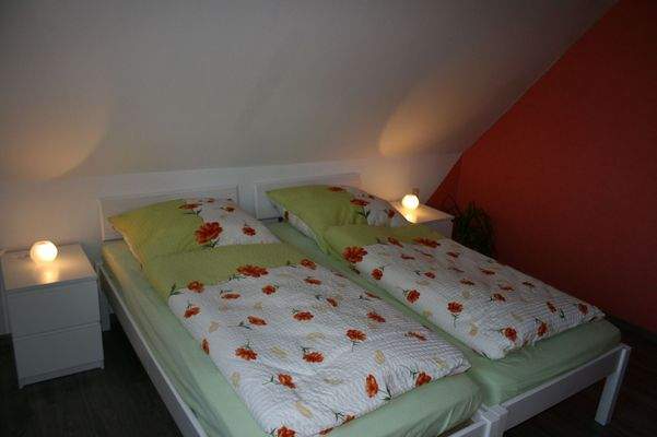 Schlafzimmer DG2.jpg