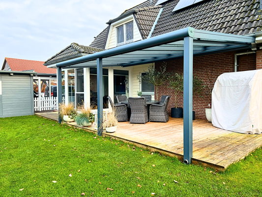 Überdachte Terrasse