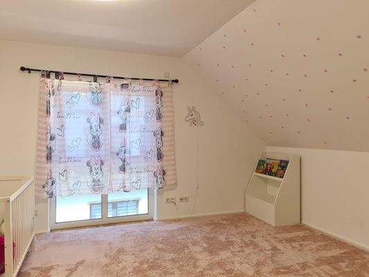 Kinderzimmer 2 OG