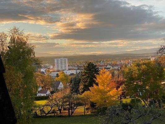 Blick (seitlich) nach Oberwart Zentrum