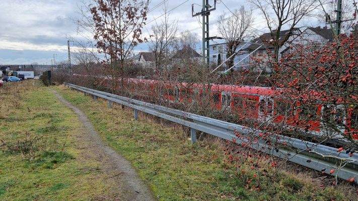 Bahn in langsamer Vorbeifahrt