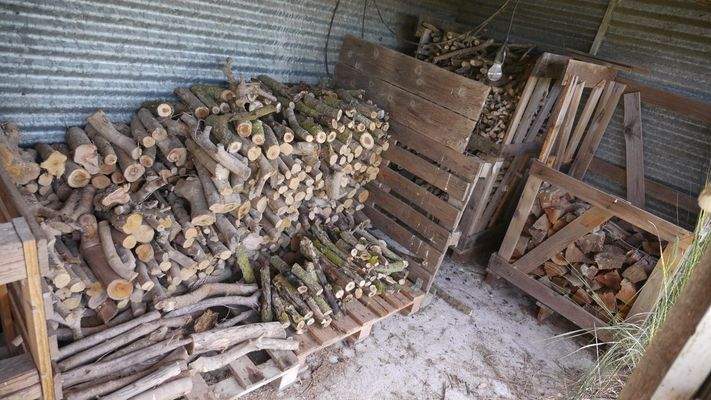 20 wood storage (pump house).JPG