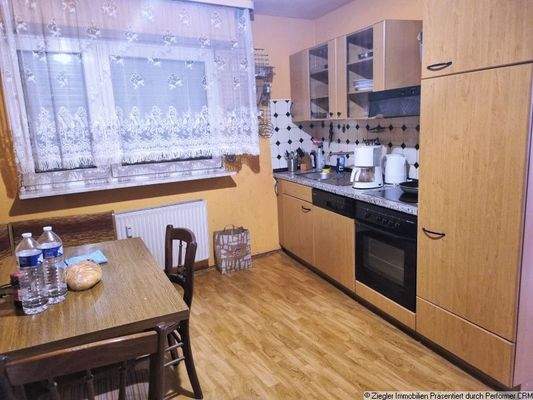16 Vorderhaus DG Wohnküche
