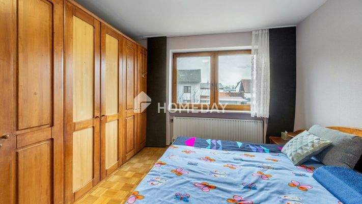 1. OG Schlafzimmer 1