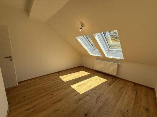 20250520_110738575_iOS