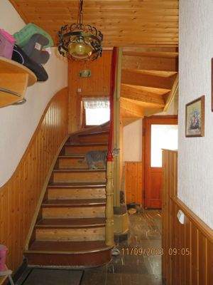 Treppe zum 1. Obergeschoss