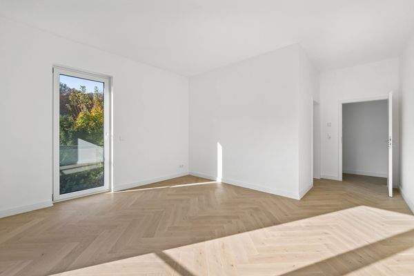 Schlafzimmer mit begehbaren kleiderschrank 1.OG